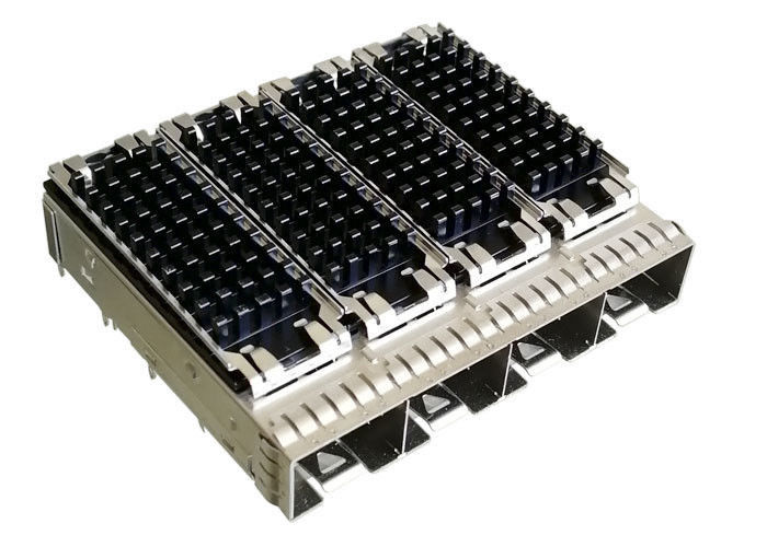 4 porty Złącze portu SFP Materiał klatki ze stopu miedzi Osłona EMI Dla sieci Ethernet 10G