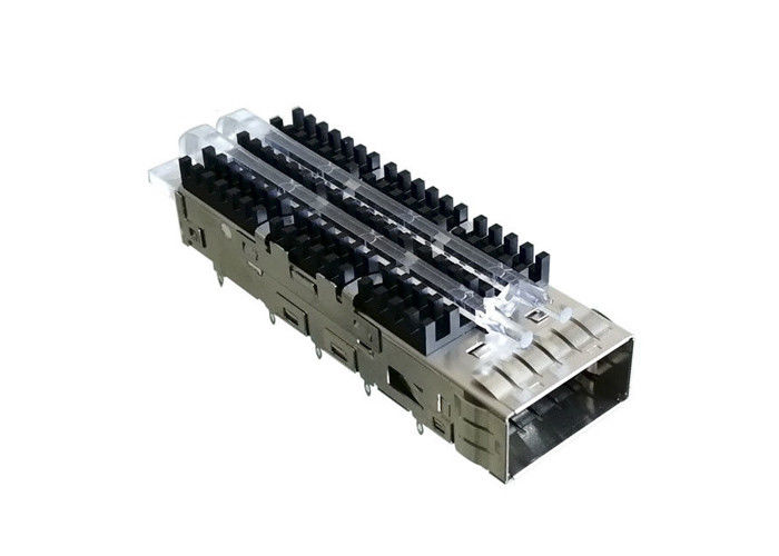 Zakładki EMI Pojedynczy port Klatka SFP28 18,75 mm Do złącza QSFP28